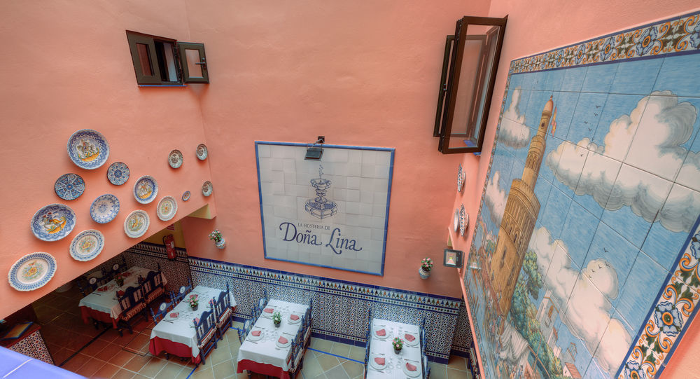 Hotel Dona Lina Seville Exterior photo