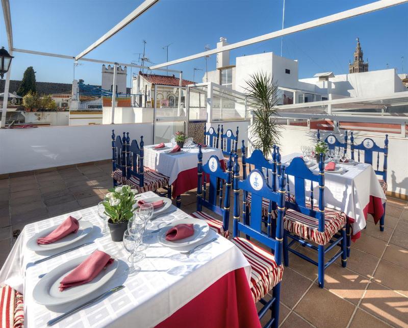 Hotel Dona Lina Seville Exterior photo
